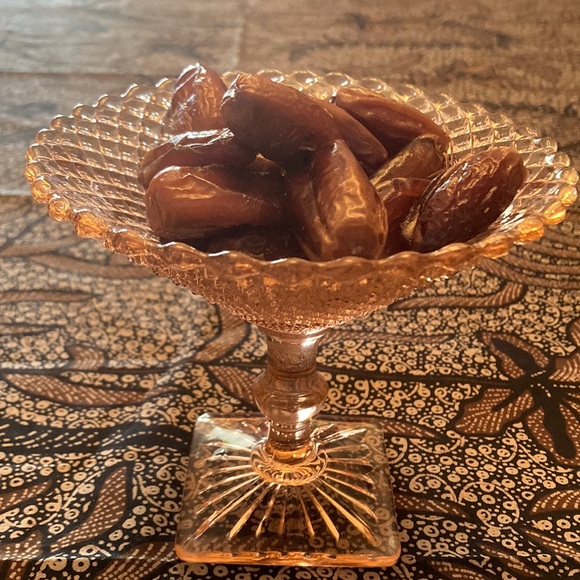 Vintage Pink Glass - Picture 1 of 8